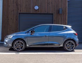 Renault Clio [Worldwide] '2016–19
