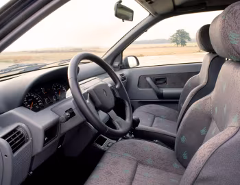 Interior Renault Clio S [Worldwide] '1992–94