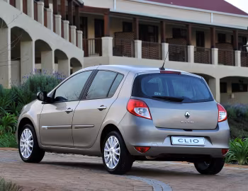 Renault Clio 5-door [South Africa] '2009–12