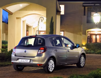 Renault Clio 5-door [South Africa] '2009–12