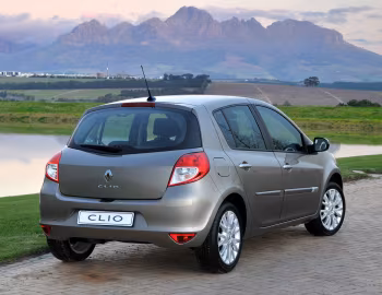 Renault Clio 5-door [South Africa] '2009–12