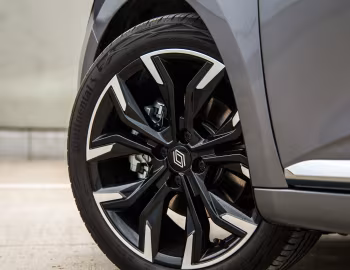 Renault Clio E-Tech full hybid techno [Worldwide] '2023–pr.