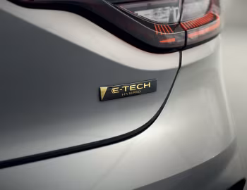 Renault Clio E-Tech full hybid techno [Worldwide] '2023–pr.