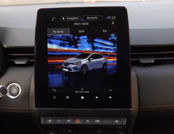 Интерьер Renault Clio E-TECH [Worldwide] '2020–23
