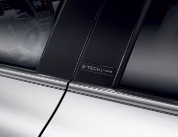 Renault Clio E-TECH [Worldwide] '2020–23