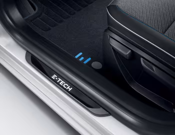 Интерьер Renault Clio E-TECH "Edition" [Worldwide] '2020–23