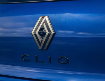 Renault Clio E-Tech full hybid esprit Alpine [UK-spec] '2023–pr.