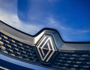 Renault Clio E-Tech full hybid esprit Alpine [UK-spec] '2023–н.в.
