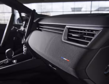 Interior Renault Clio E-Tech full hybid esprit Alpine [Worldwide] '2023–pr.