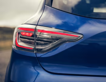 Renault Clio E-Tech full hybid esprit Alpine [UK-spec] '2023–н.в.