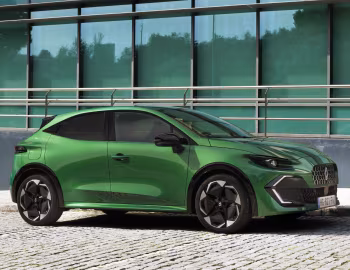 Renault Clio full hybrid E-Tech techno [Worldwide] '2025–pr.