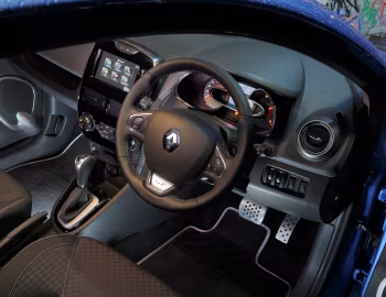 Interior Renault Clio GT [Australia] '2014–16