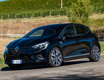 Renault Clio Initiale Paris [Worldwide] '2019–23