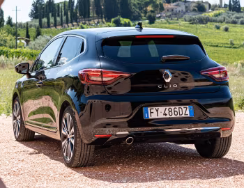Renault Clio Initiale Paris [Worldwide] '2019–23