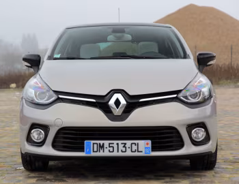 Renault Clio Initiale Paris '2014–16
