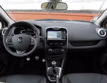 Тарпеда Renault Clio Initiale Paris '2014–16