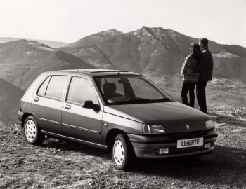 Renault Clio "Liberté" [UK-spec] '05–12.1993