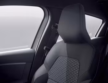 Інтэр'ер Renault Clio E-TECH "Limited" [France] '2021