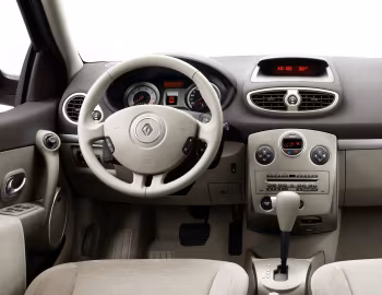 Front Panel Renault Clio Privilege [Worldwide] '2005–09