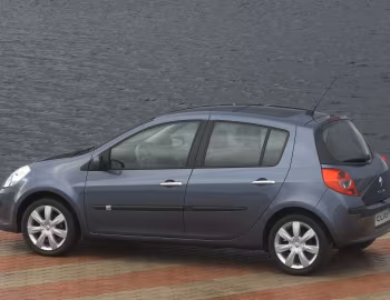 Renault Clio Privilege [Worldwide] '2005–09