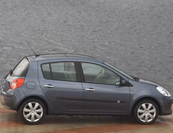 Renault Clio Privilege [Worldwide] '2005–09