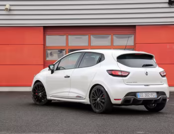 Renault Clio R.S. 220 Trophy [Worldwide] '2016–19