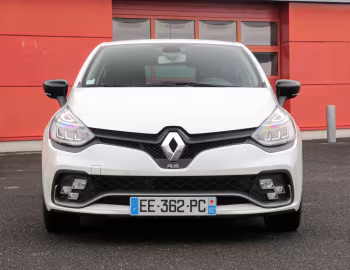 Renault Clio R.S. 220 Trophy [Worldwide] '2016–19