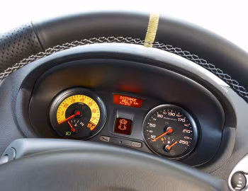 Dashboard Renault Clio R.S. [Australia] '2010–12