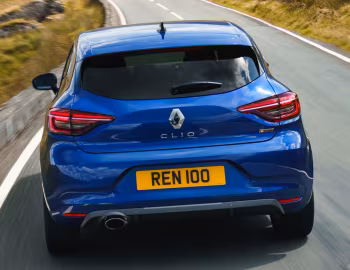 Renault Clio R.S. Line [UK-spec] '2019–23