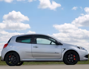 Renault Clio R.S. "Silverstone GP" [UK-spec] '07.2011–02.2012