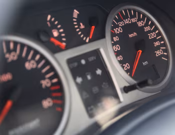 Камбінацыя прыбораў Renault Clio V6 [Worldwide] '06.2003–07.2005