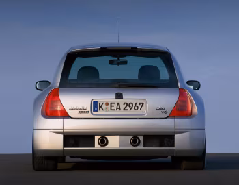 Renault Clio V6 [Worldwide] '11.2000–06.2003
