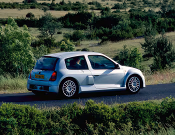 Renault Clio V6 [Worldwide] '11.2000–06.2003