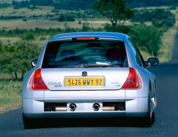 Renault Clio V6 [Worldwide] '11.2000–06.2003