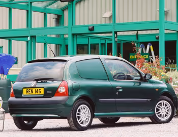 Renault Clio Van [UK-spec] '2001–05