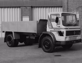 Renault Commando G16