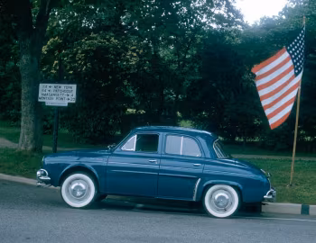 1958–66 Renault Dauphine [North America] '1957–66