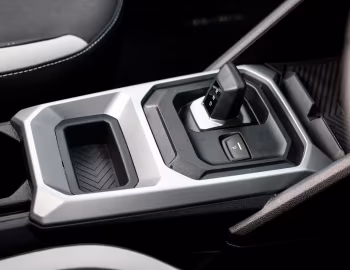 Interior Renault Duster [Australia] '2025–pr.