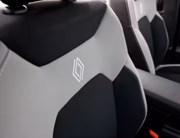 Interior Renault Duster [Australia] '2025–pr.
