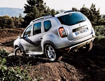 Renault Duster [Worldwide] '06.2010–14