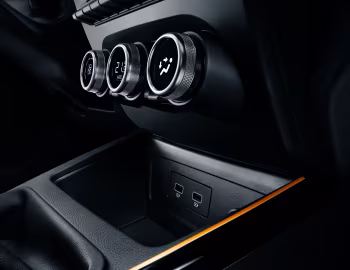 Інтэр'ер Renault Duster "Edition One" [CIS] '2021