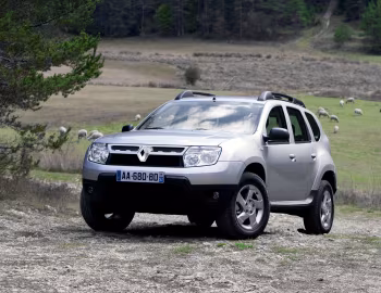 Renault Duster [Worldwide] '06.2010–14