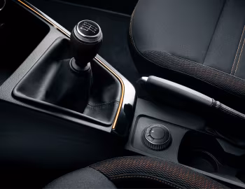 Інтэр'ер Renault Duster "Edition One" [CIS] '2021
