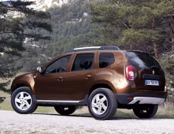 Renault Duster [Worldwide] '06.2010–14