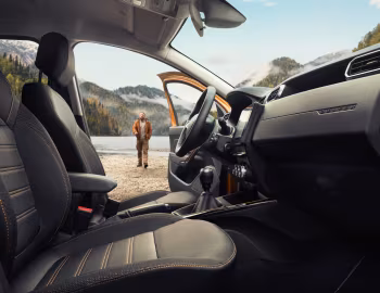 Інтэр'ер Renault Duster "Edition One" [CIS] '2021