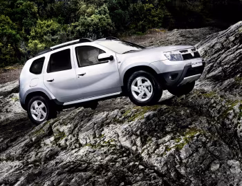 Renault Duster [Worldwide] '06.2010–14