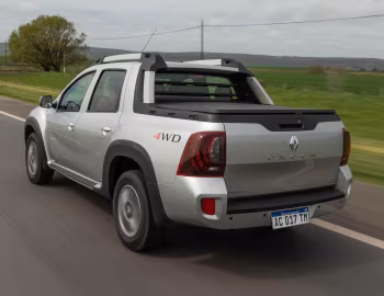 Renault Duster Oroch Dynamique 2.0 4×4 '2018–20