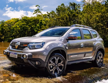 Renault Duster Iconic Plus "Outsider Pack" [Latam] '2024–pr.