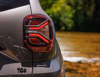 Renault Duster Iconic Plus "Outsider Pack" [Latam] '2024–pr.