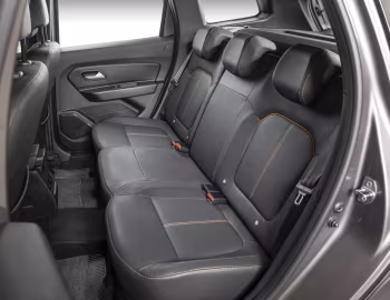 Interior Renault Duster Iconic Plus "Outsider Pack" [Latam] '2024–pr.